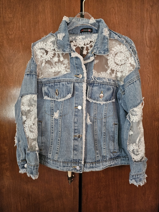 40 Monas Jackets & Blazers - 40 Monas- Denim w/ Floral Lace - Distressed Cropped Jacket- Size L